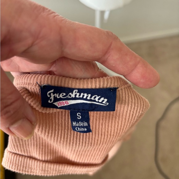 Bundle two tank tops, Shein + Freshman - Picture 4 of 8